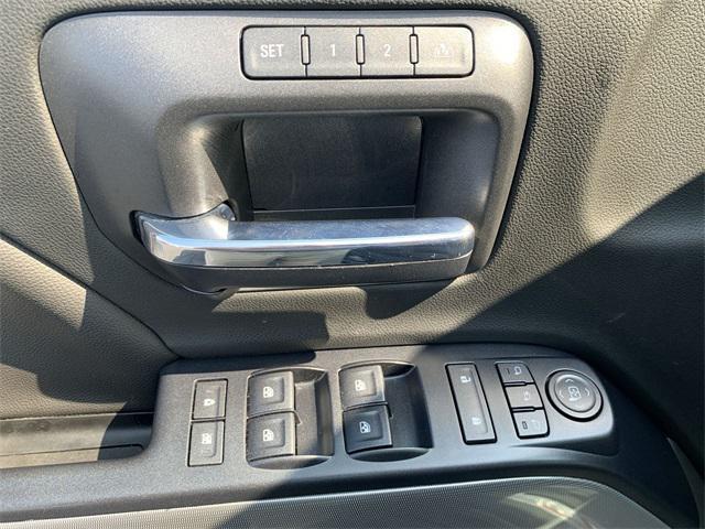 used 2018 Chevrolet Silverado 1500 car, priced at $31,000