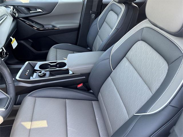 new 2026 Chevrolet Equinox car, priced at $30,171