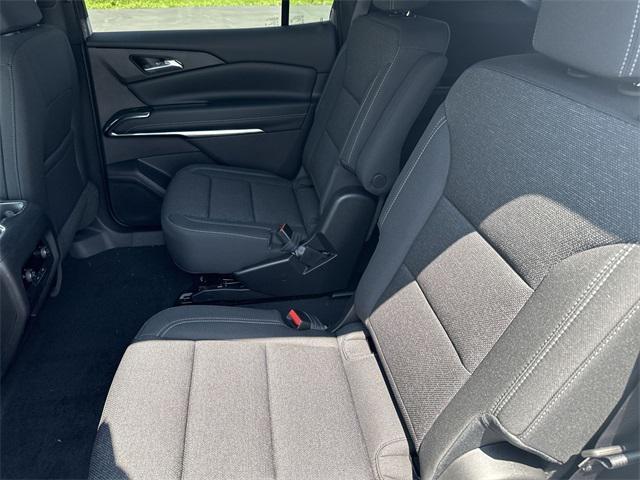 new 2025 Chevrolet Traverse car, priced at $39,070
