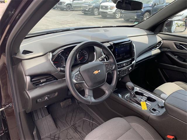used 2023 Chevrolet Traverse car, priced at $31,500