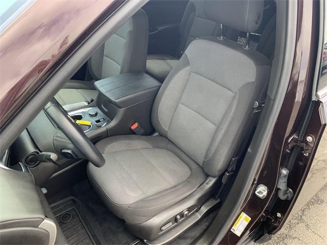 used 2023 Chevrolet Traverse car, priced at $31,500