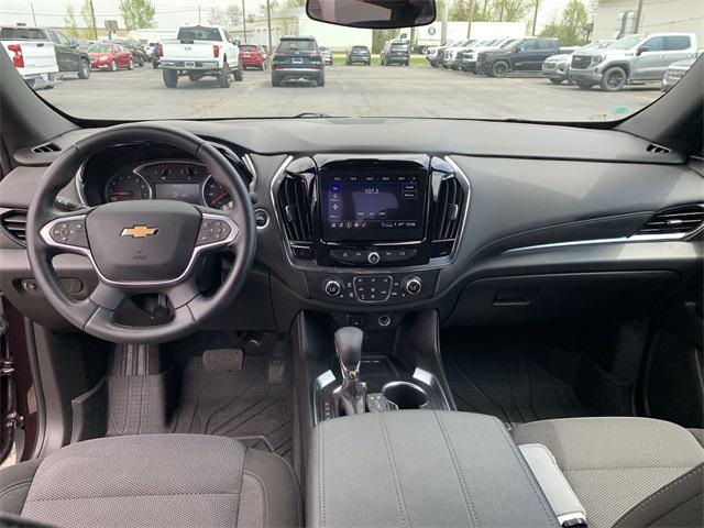 used 2023 Chevrolet Traverse car, priced at $31,500