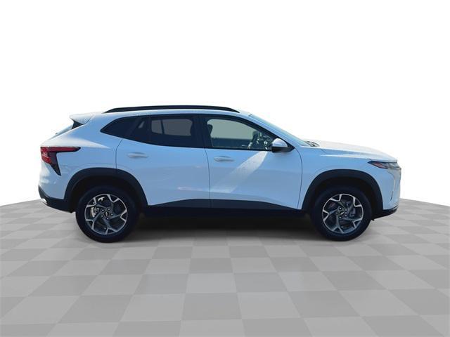 new 2025 Chevrolet Trax car, priced at $23,223
