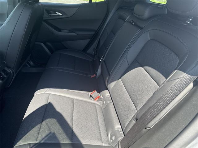 new 2025 Chevrolet Equinox car, priced at $29,832