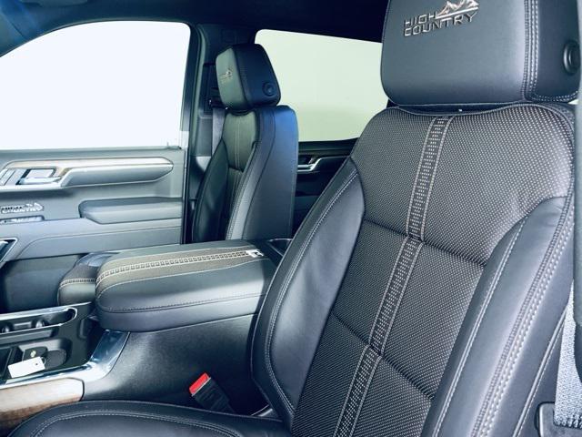 new 2025 Chevrolet Silverado 1500 car, priced at $68,296