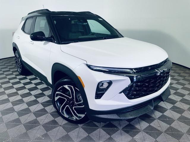 new 2025 Chevrolet TrailBlazer car, priced at $30,707