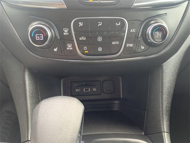 used 2022 Chevrolet Equinox car, priced at $21,500