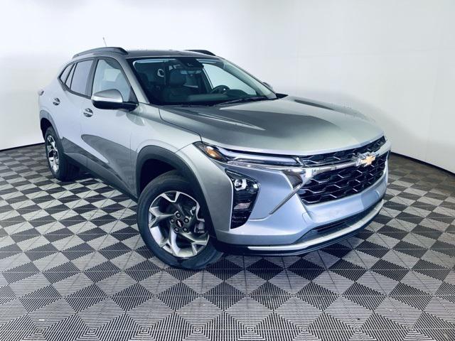 new 2025 Chevrolet Trax car, priced at $24,603