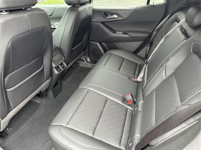 new 2026 Chevrolet Equinox car, priced at $30,627