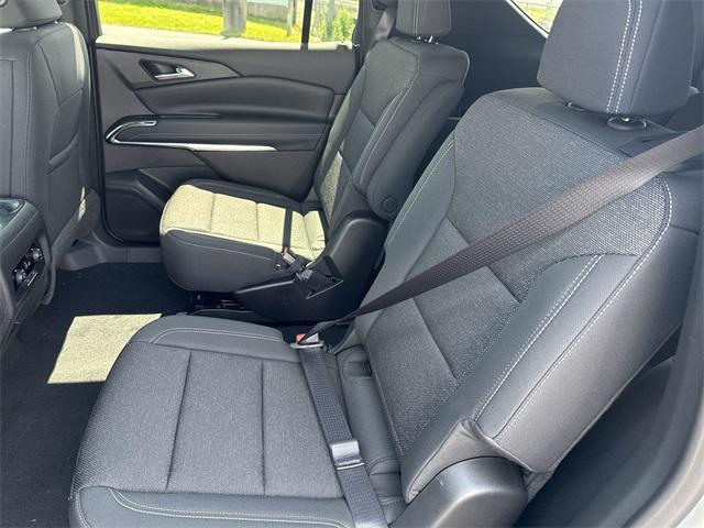 new 2025 Chevrolet Traverse car, priced at $39,070