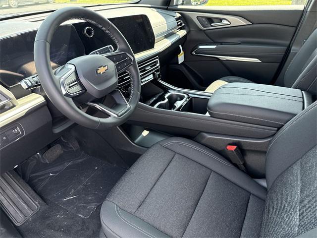 new 2025 Chevrolet Traverse car, priced at $39,070