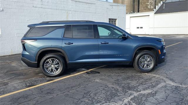 used 2025 Chevrolet Traverse car, priced at $44,500
