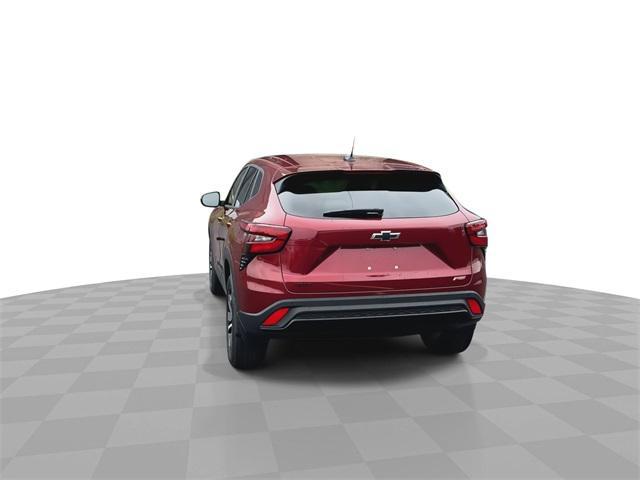 new 2025 Chevrolet Trax car, priced at $24,965