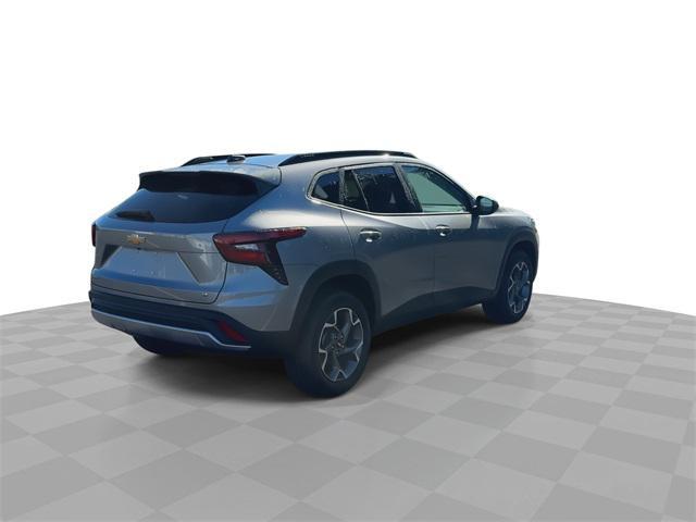 new 2025 Chevrolet Trax car, priced at $23,917