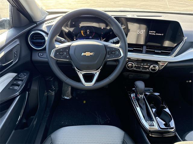 new 2025 Chevrolet Trax car, priced at $23,917