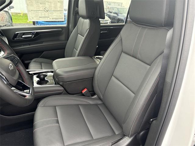 new 2025 Chevrolet Suburban car, priced at $79,934