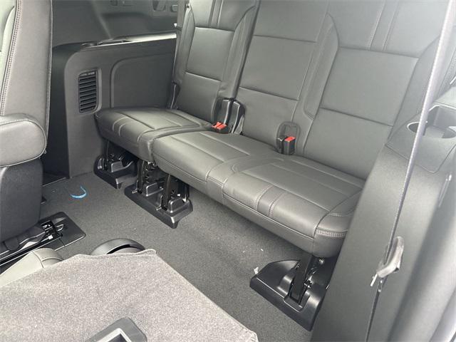 new 2025 Chevrolet Suburban car, priced at $79,934