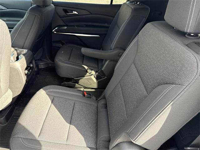 new 2026 Chevrolet Traverse car, priced at $44,006