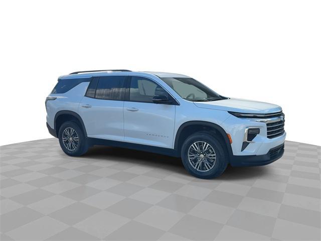 new 2026 Chevrolet Traverse car, priced at $44,006