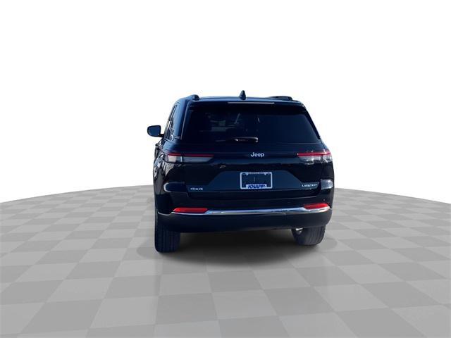 used 2023 Jeep Grand Cherokee car, priced at $29,000
