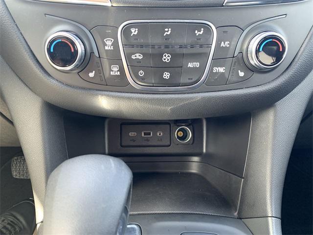used 2022 Chevrolet Equinox car, priced at $21,500