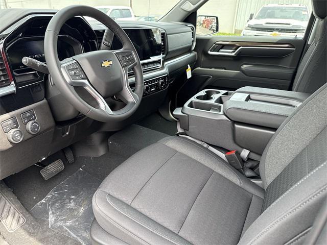 new 2025 Chevrolet Silverado 1500 car, priced at $51,406