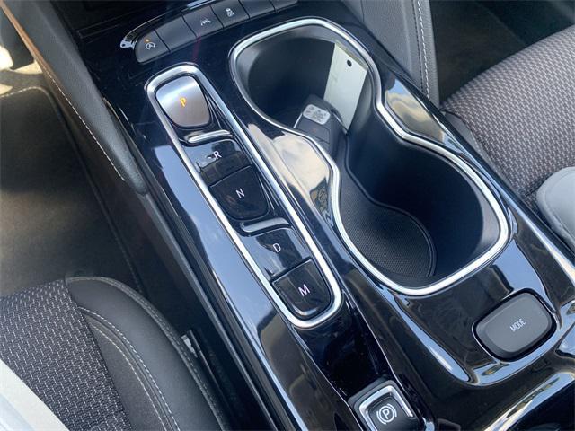 used 2022 Buick Envision car, priced at $24,000