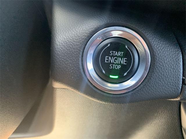 used 2022 Buick Envision car, priced at $24,000
