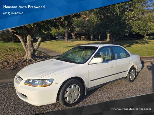 used 1998 Honda Accord car, priced at $5,700