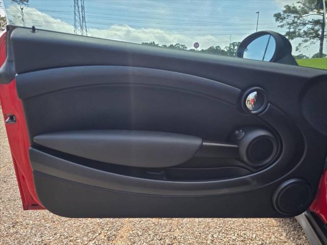 used 2013 MINI Hardtop car, priced at $7,500