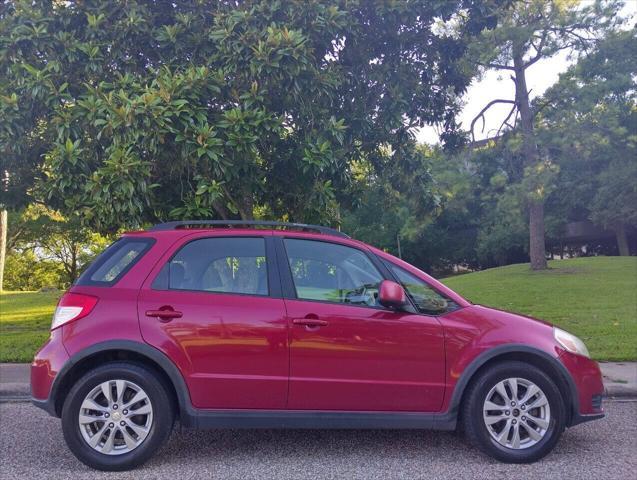 used 2013 Suzuki SX4 car, priced at $7,499