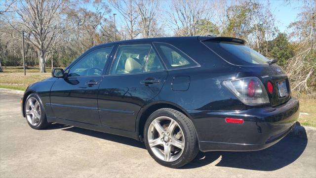 used 2003 Lexus IS 300 car, priced at $11,500