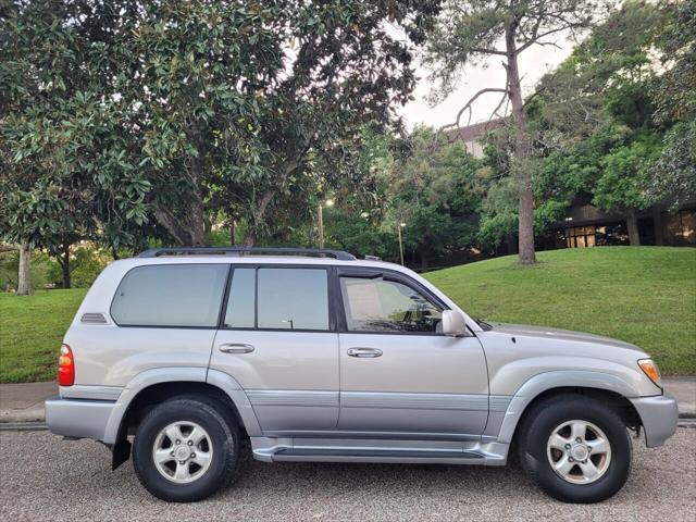 used 2000 Toyota Land Cruiser car, priced at $11,499