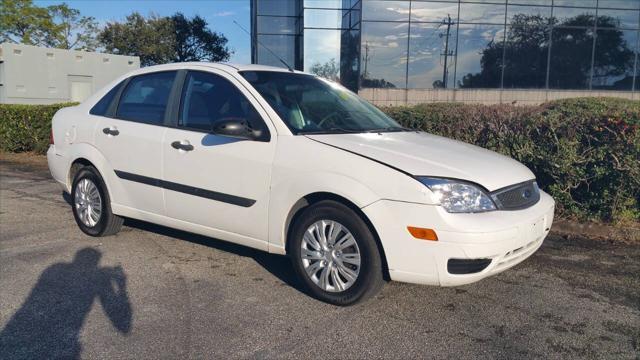 used 2006 Ford Focus car, priced at $2,750