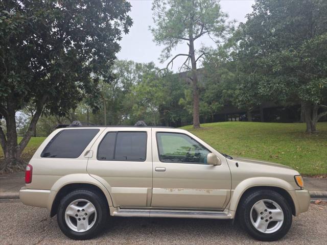 used 2001 INFINITI QX4 car, priced at $4,900