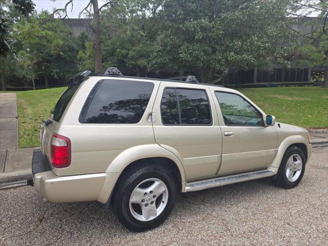 used 2001 INFINITI QX4 car, priced at $4,900