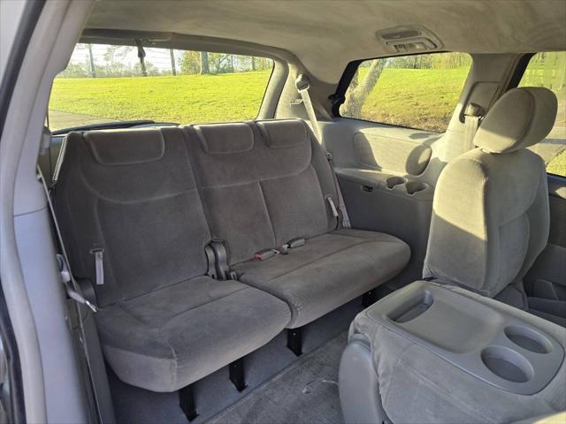 used 2004 Toyota Sienna car, priced at $5,900