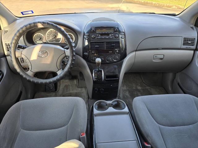 used 2004 Toyota Sienna car, priced at $5,900