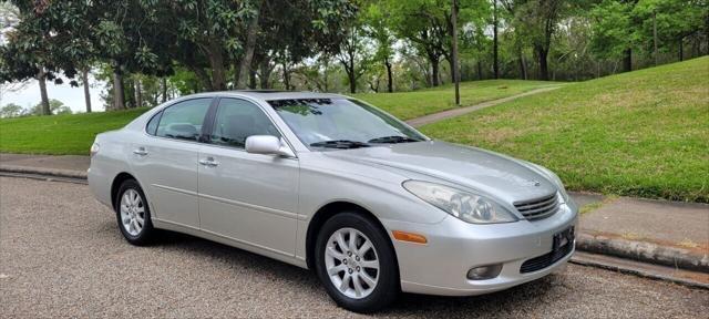 used 2003 Lexus ES 300 car, priced at $6,450