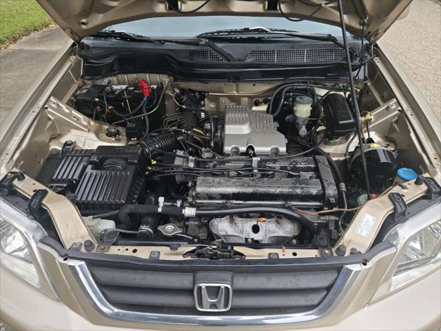 used 2000 Honda CR-V car, priced at $6,999