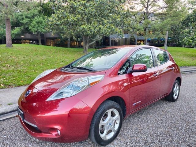 used 2011 Nissan Leaf car, priced at $6,500