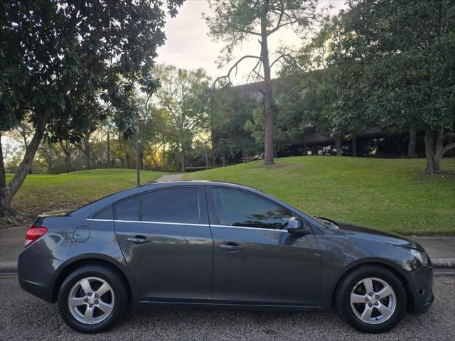 used 2013 Chevrolet Cruze car, priced at $6,500