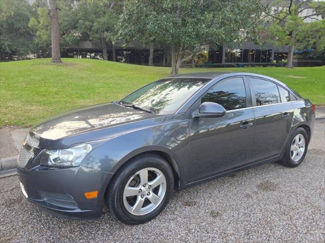 used 2013 Chevrolet Cruze car, priced at $6,500