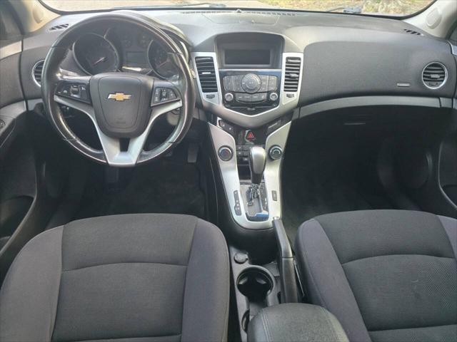 used 2013 Chevrolet Cruze car, priced at $6,500