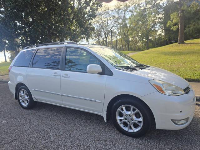 used 2004 Toyota Sienna car, priced at $7,999