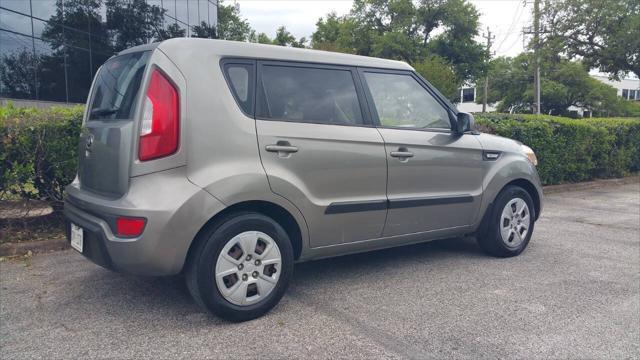 used 2013 Kia Soul car, priced at $5,999