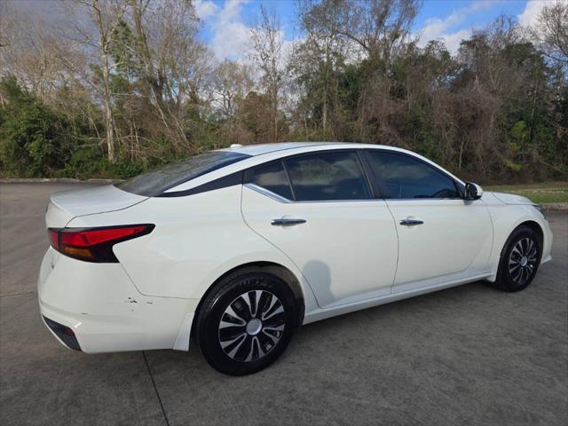 used 2019 Nissan Altima car, priced at $9,300