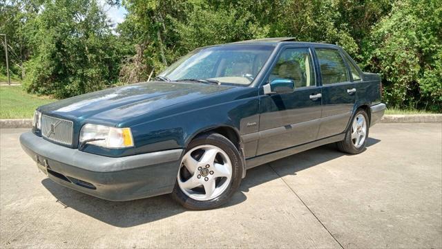 used 1996 Volvo 850 car, priced at $9,500