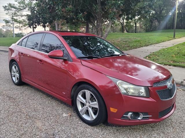 used 2014 Chevrolet Cruze car, priced at $6,500