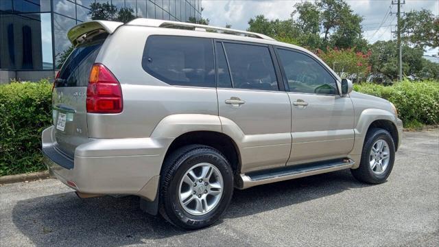 used 2004 Lexus GX 470 car, priced at $15,999